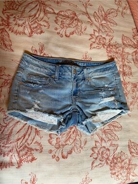 American Eagle Outfitters cut off shorts